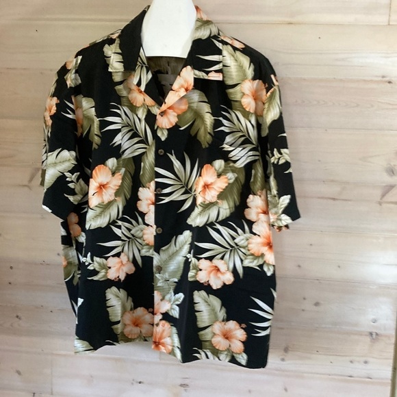 Pacific Legend Other - Pacific Legend Mens 3X Hawaiian Style Shirt. Black and Peach with Green.